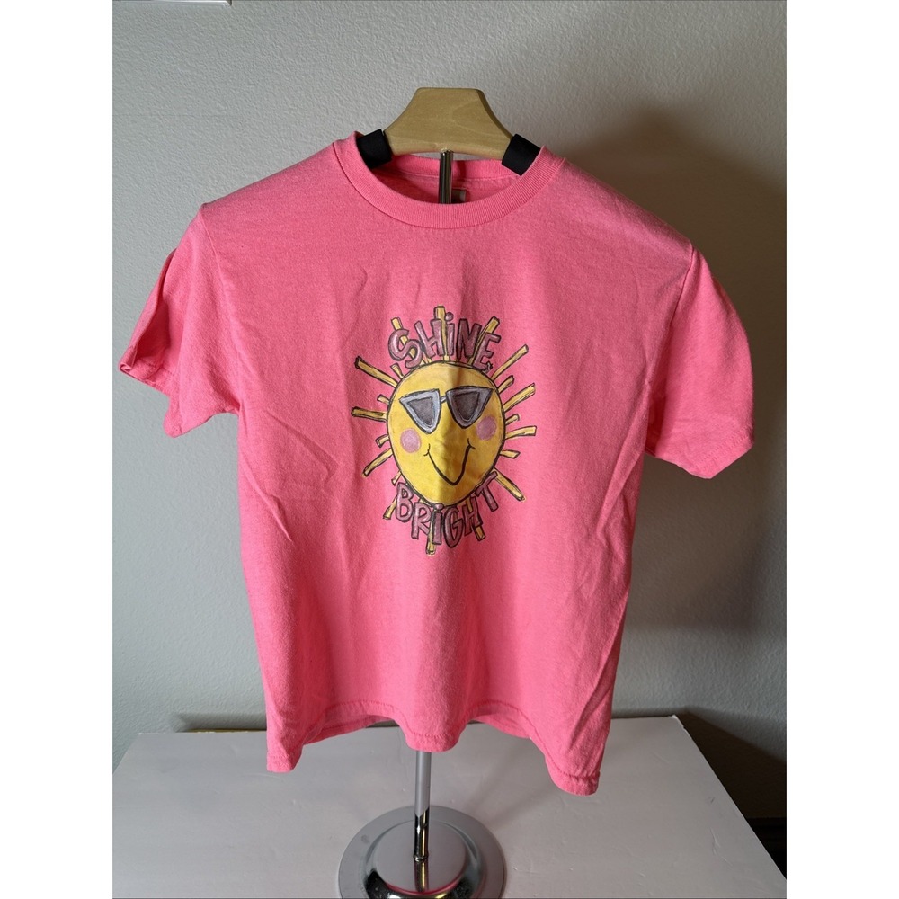 Juniors Gildan Pink Shine Bright Graphic T-shirt Size Medium